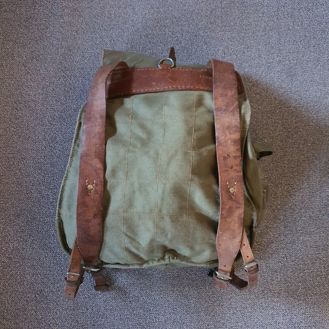 70s 루마니아군용 배낭 상품이미지4