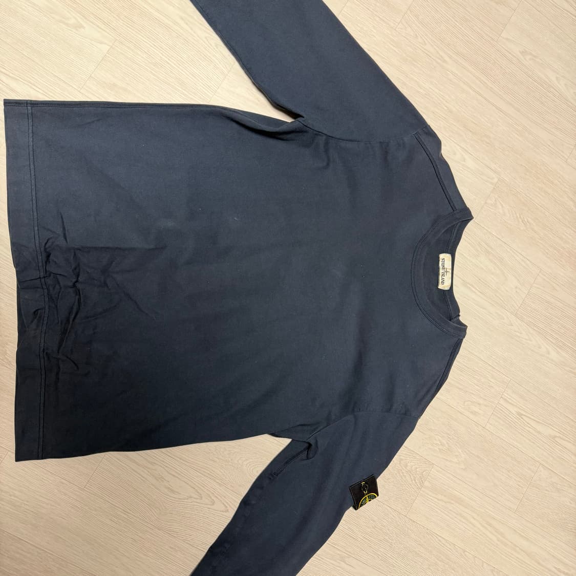 스톤아일랜드 롱슬리브 네이비 상품이미지1