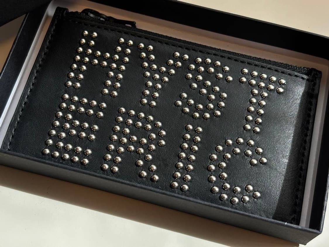 히스테릭 글래머 로고 스터드 지갑 상품이미지1