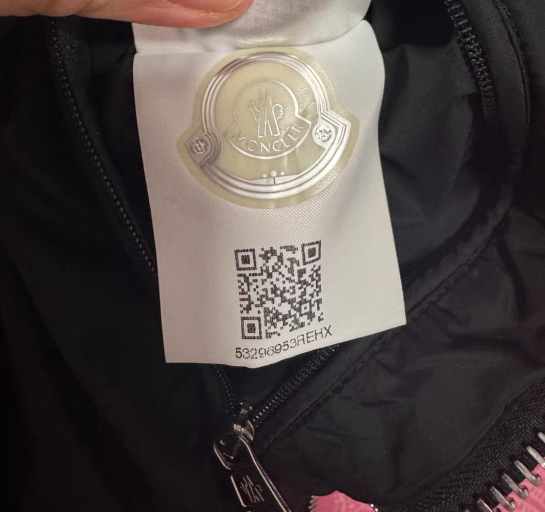 몽클레어 아미오 경량패딩 2사이즈 상품이미지5