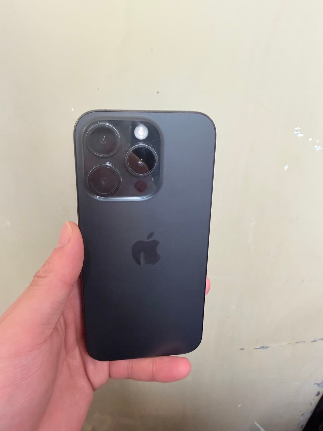 아이폰 15pro 128GB 상품이미지2