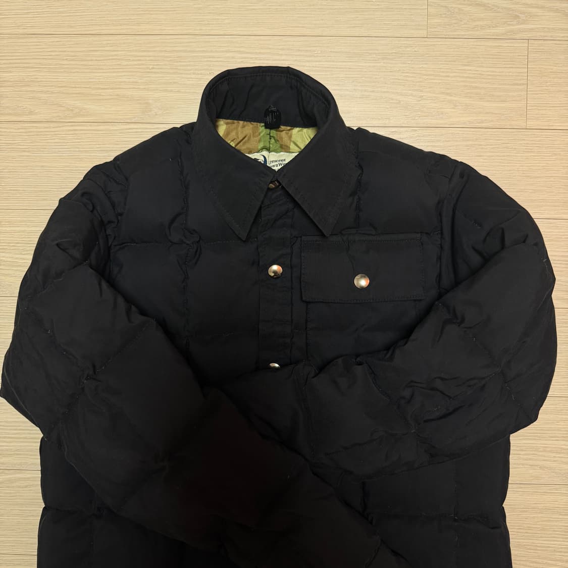 크레센트 다운웍스 다운셔츠 상품이미지2