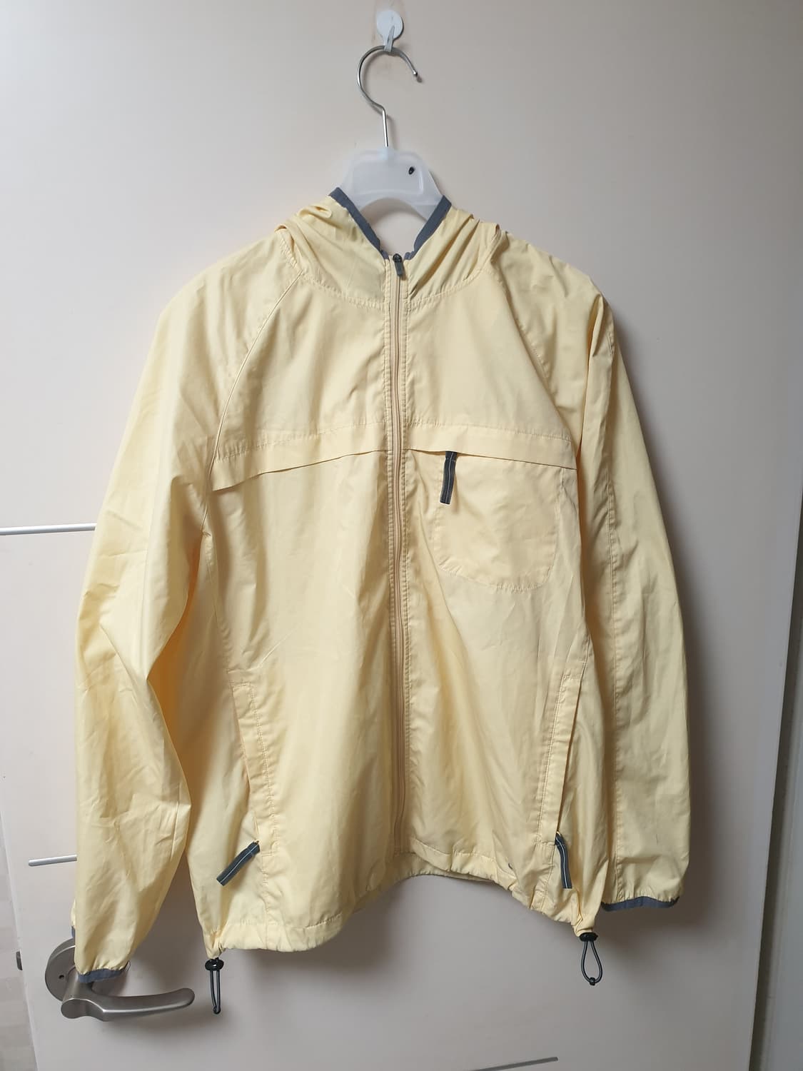 [여성] 나이키 바람막이 옐로우 M 상품이미지1