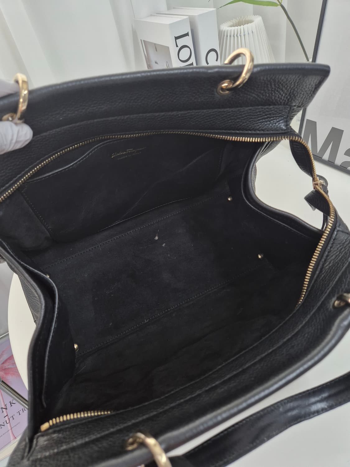 페라가모 레더 사각 토트백 상품이미지9