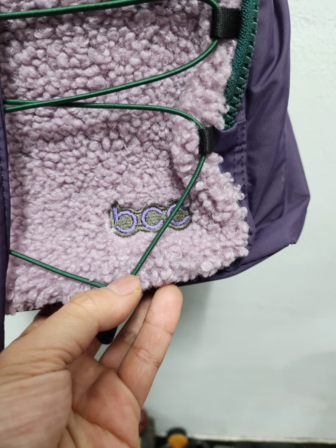 블랙야크 BCC 퍼프 크로스백 상품이미지4