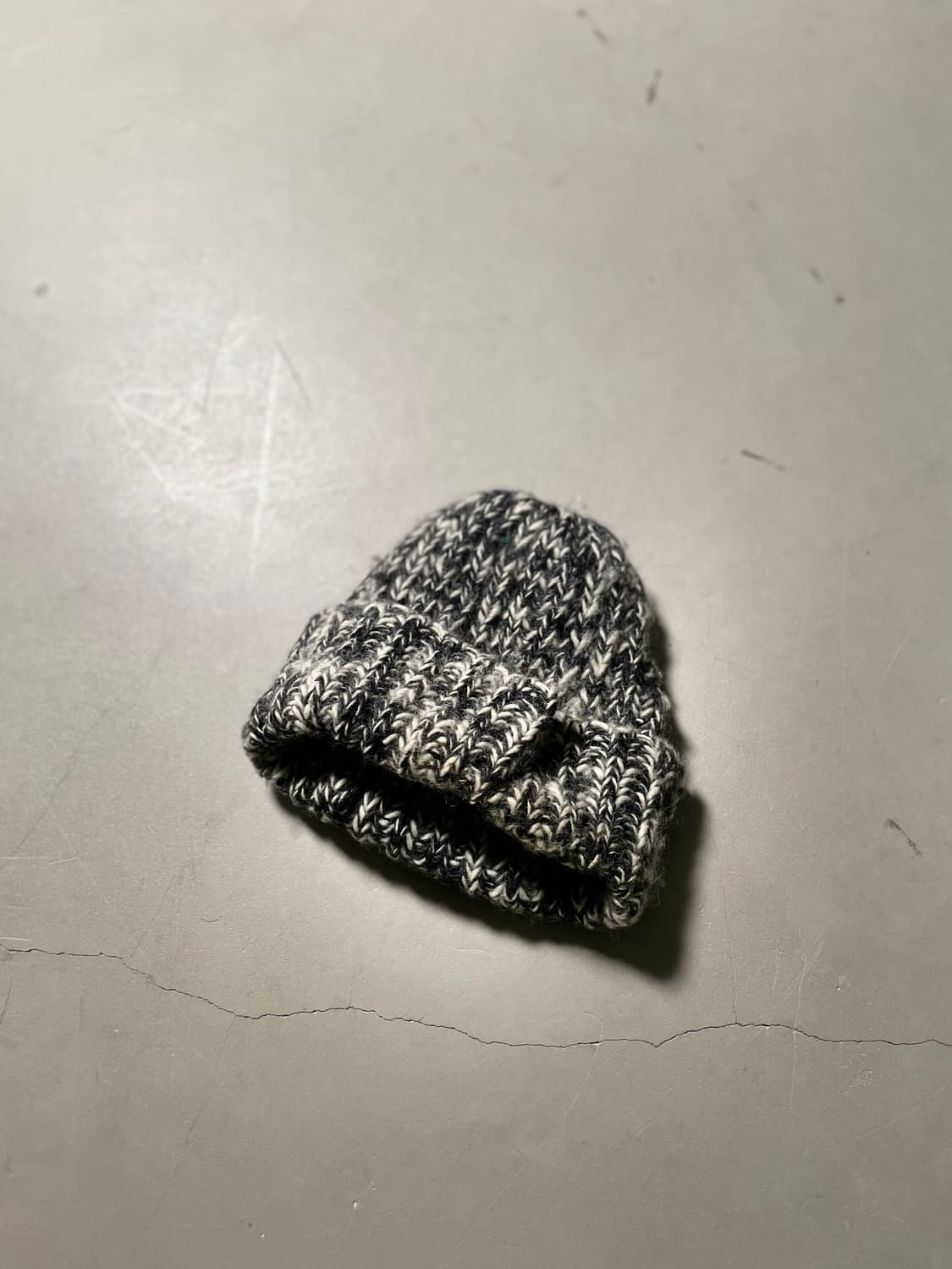 하이랜드  Hand-Knitted Wool Mix Beanie 상품이미지3