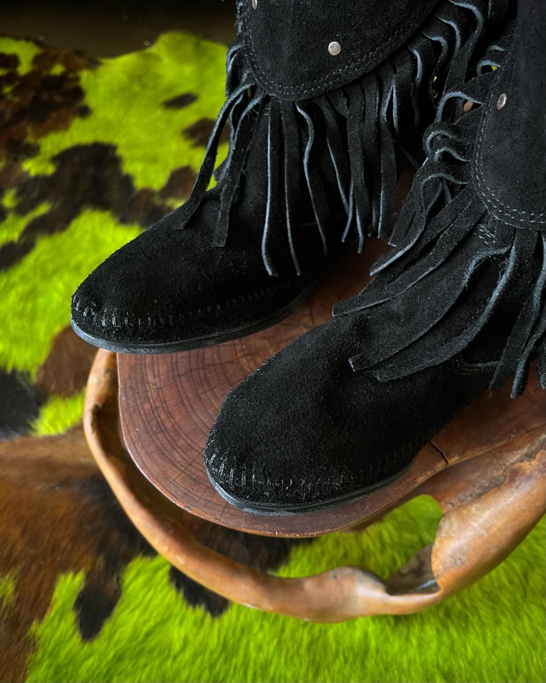 (US 6.5)Old MinneTonka Fringe Stud Boots 상품이미지6