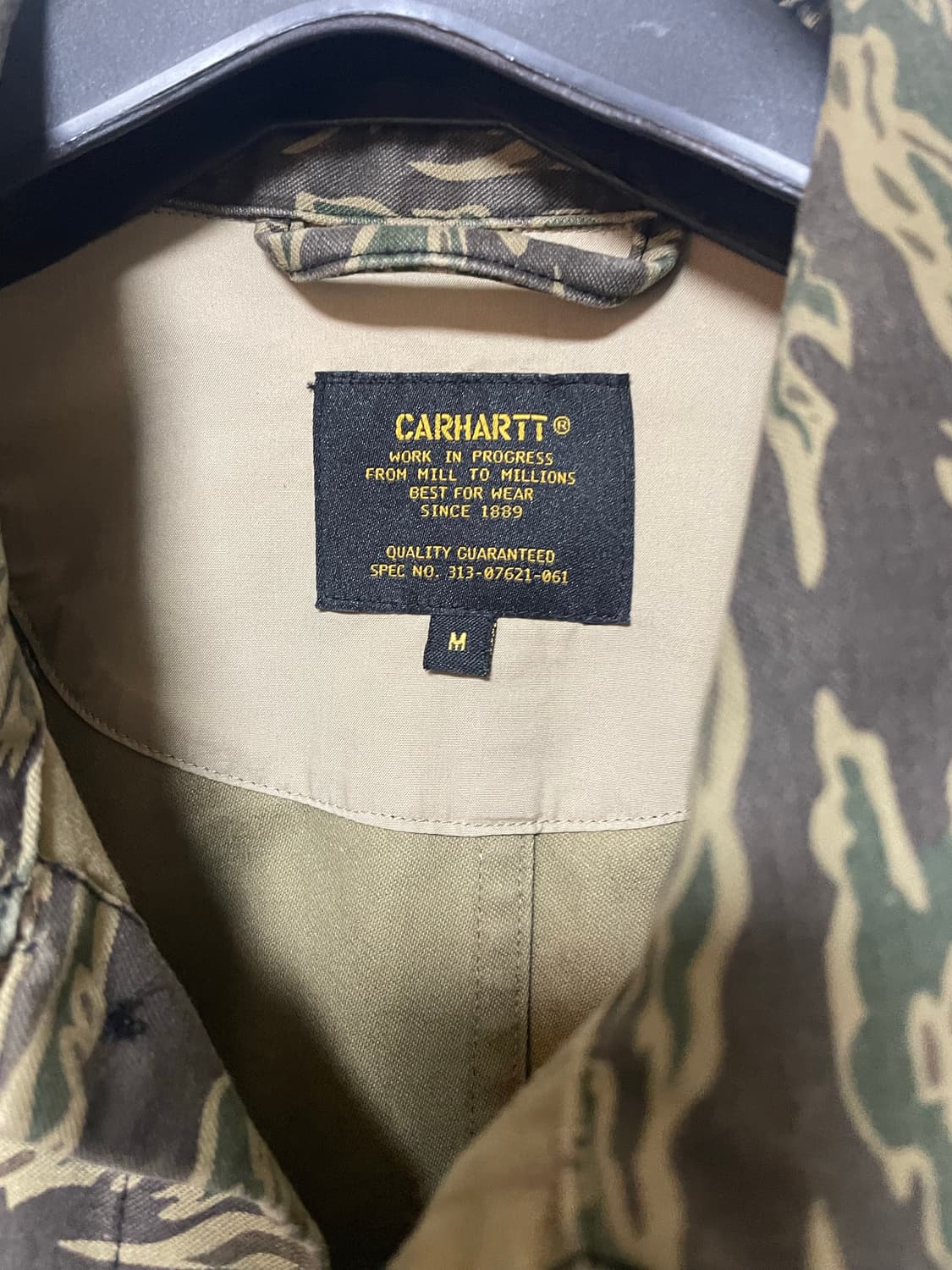 칼하트 wip camo 자켓 M 상품이미지2