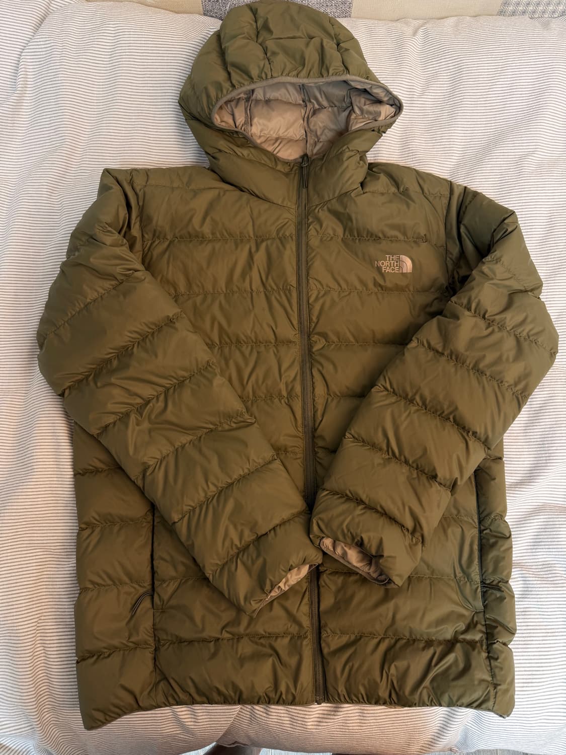 노스페이스 경량패딩 XL 올리브색상 상품이미지1