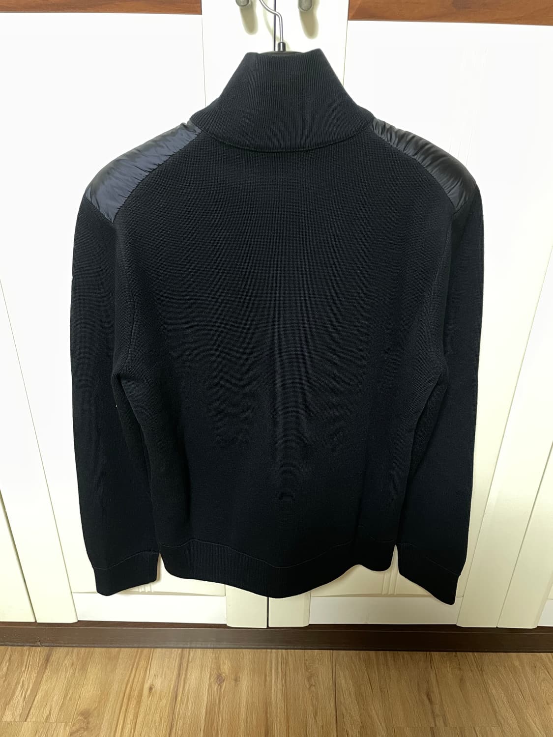 몽클레르 패딩 집업 가디건 네이비 블루 - 25FW 상품이미지3