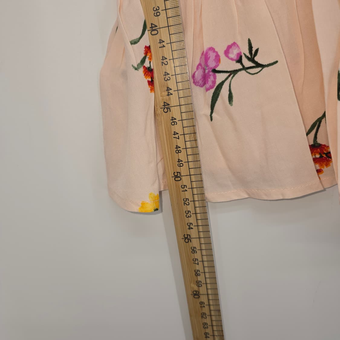 플라워 패턴 핑크색 민소매 블라우스 상품이미지4