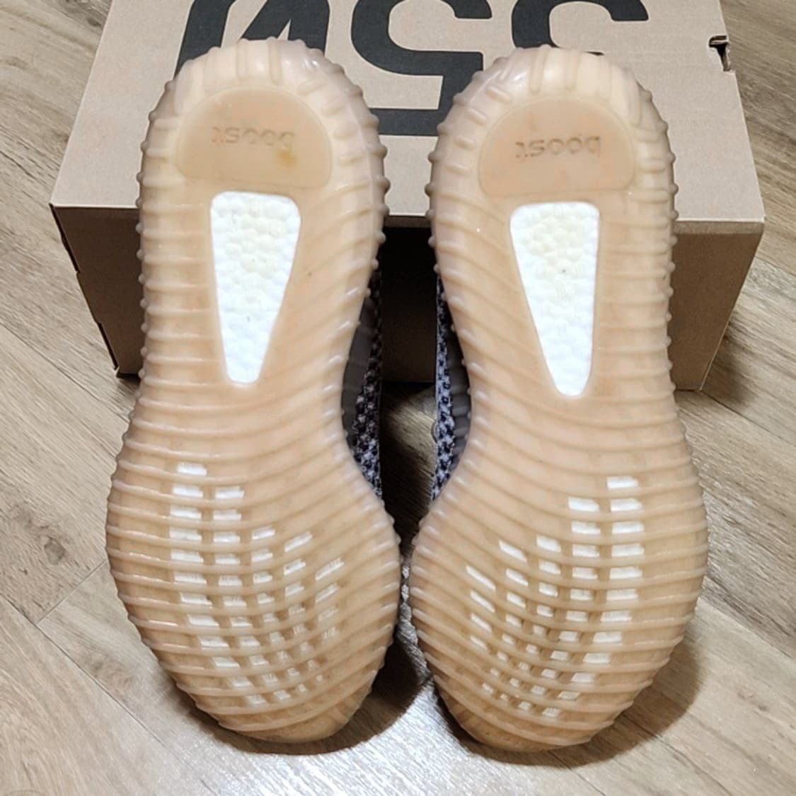 아디다스 이지부스트 280 페이드 350V2 상품이미지6