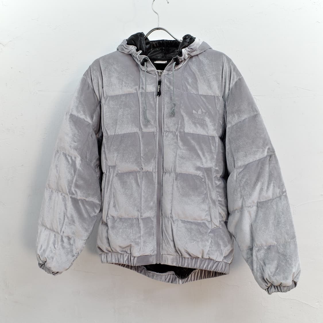 90's adidas velvet down puffer jacket 상품이미지1