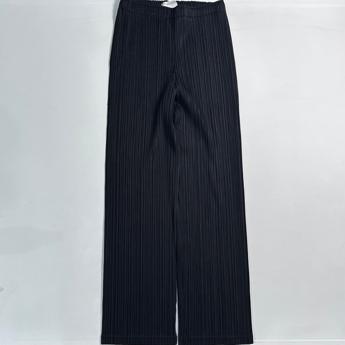 이세이미야케 플리츠플리즈 블랙 팬츠 상품이미지1