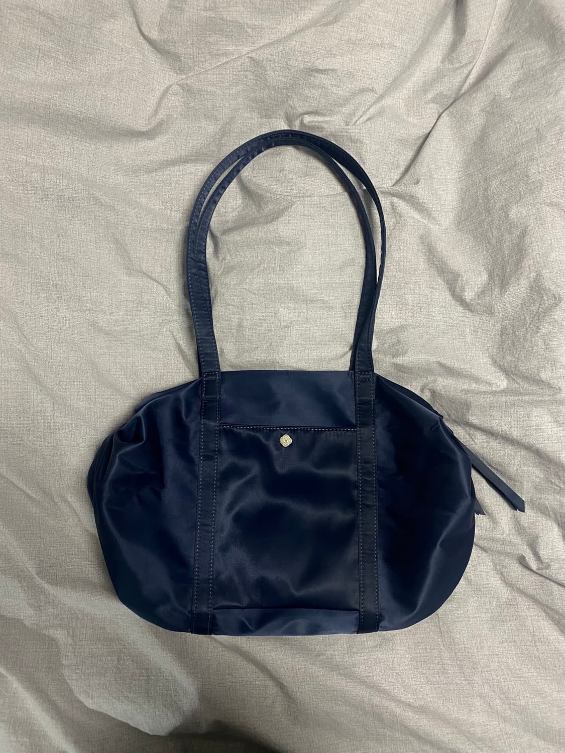 히어리 오로라 셔링 더플백 네이비 상품이미지6