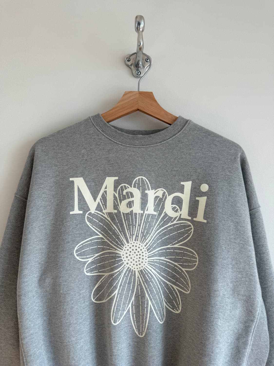 마르디메크르디(MARDI MERCREDI) 맨투맨 상품이미지2