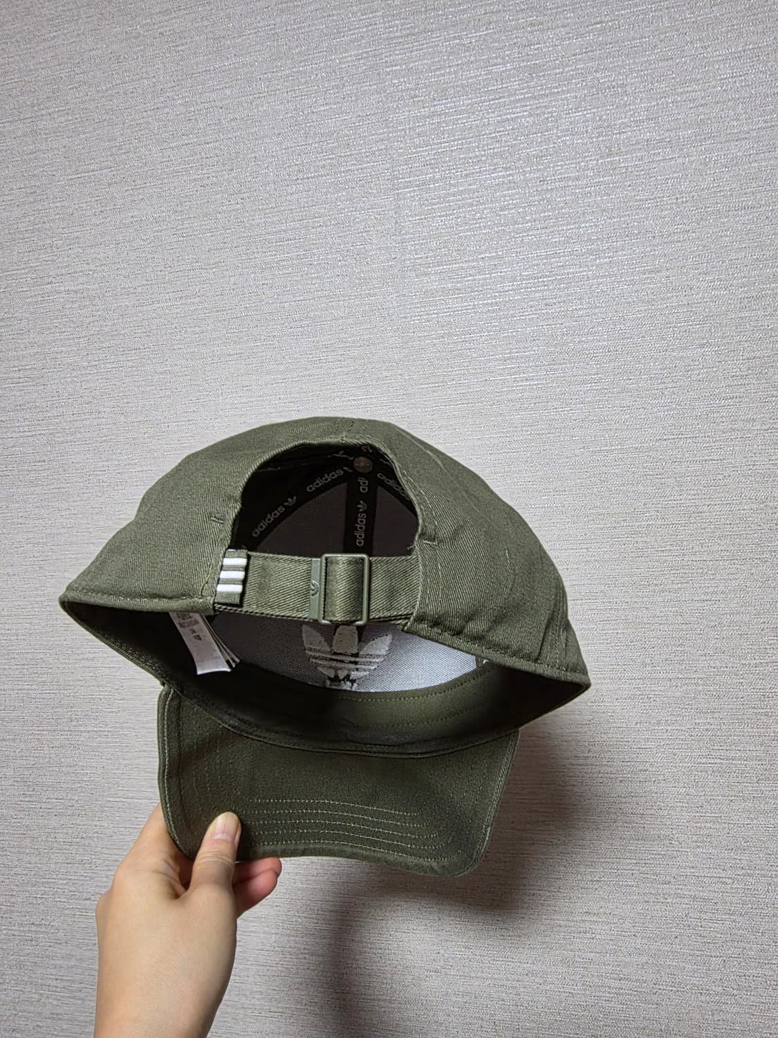 아디다스 카키색 야구모자 상품이미지2