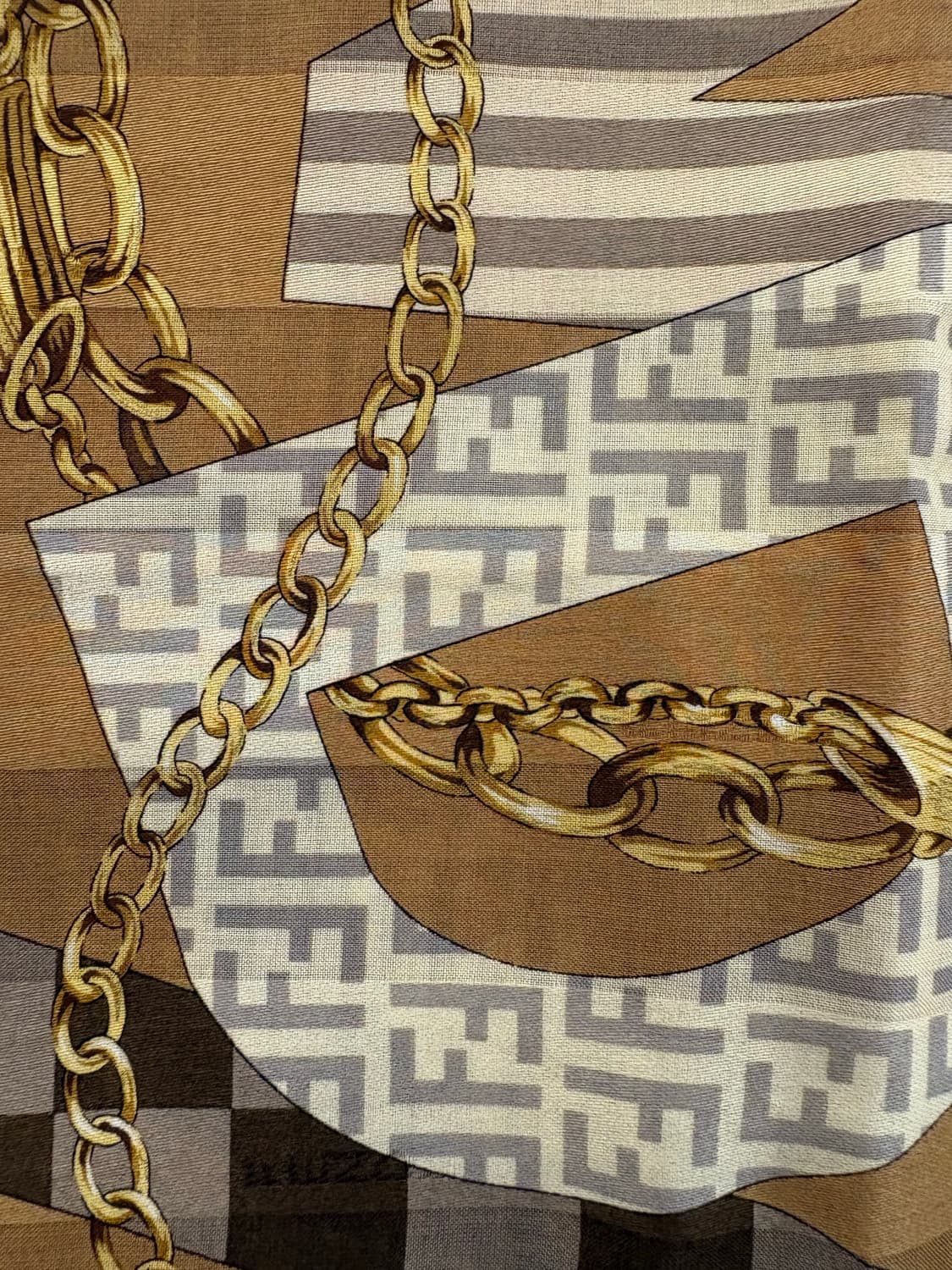 펜디 FF 체인 실크 미니스카프 상품이미지1