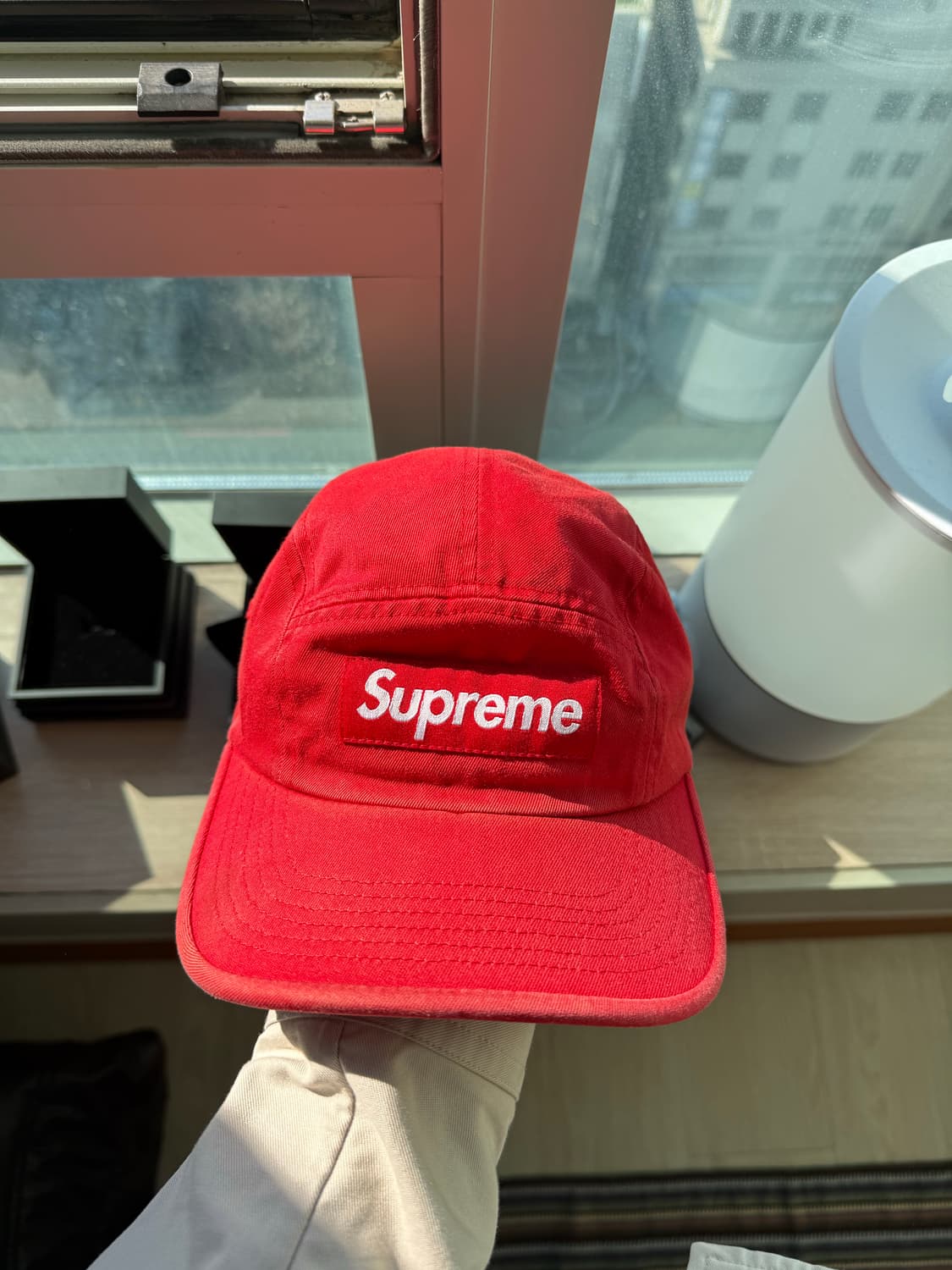 23fw 슈프림 워시드 치노 캠프캡 상품이미지1