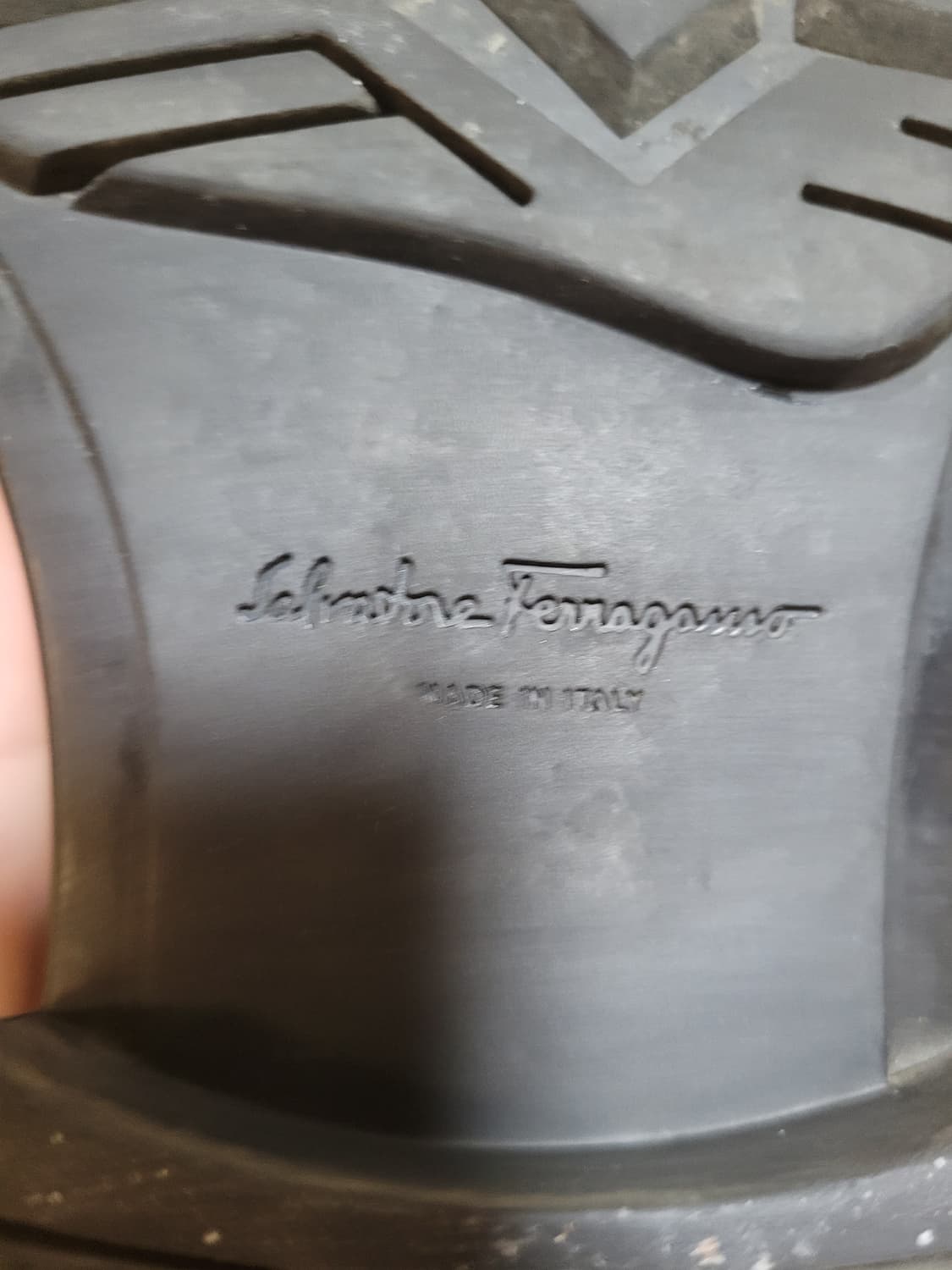 정품 페라가모 간치니 로퍼 상품이미지5