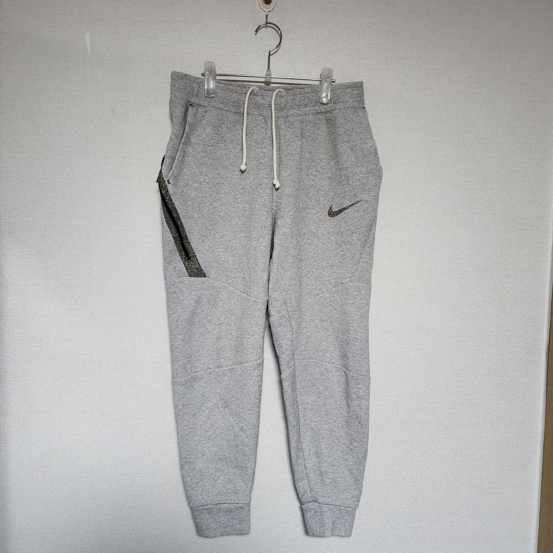 나이키 테크 플리스 50 조거팬츠 여80 상품이미지1