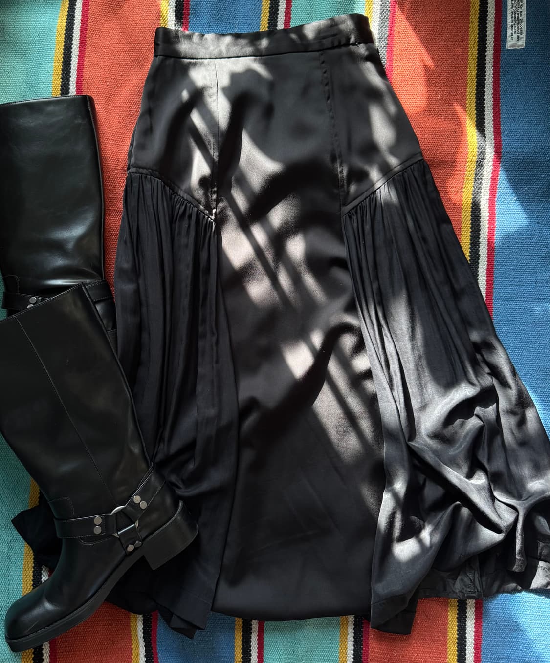 빈티지 머메이드 블랙 셔링 라인 핀턱 새틴 롱 스커트 치마 상품이미지3