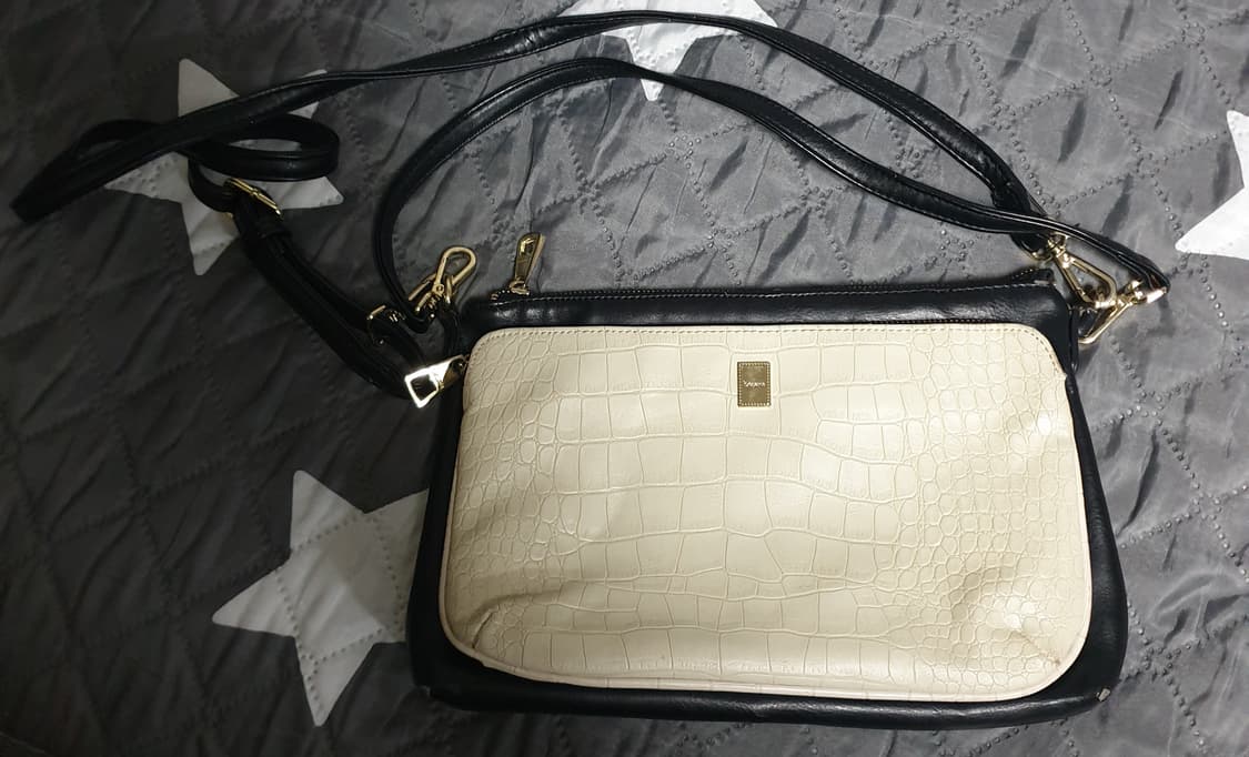 엘레강스 파리  빈티지 크로커다일 배색 크로스백 (아이보리 블랙) 상품이미지1