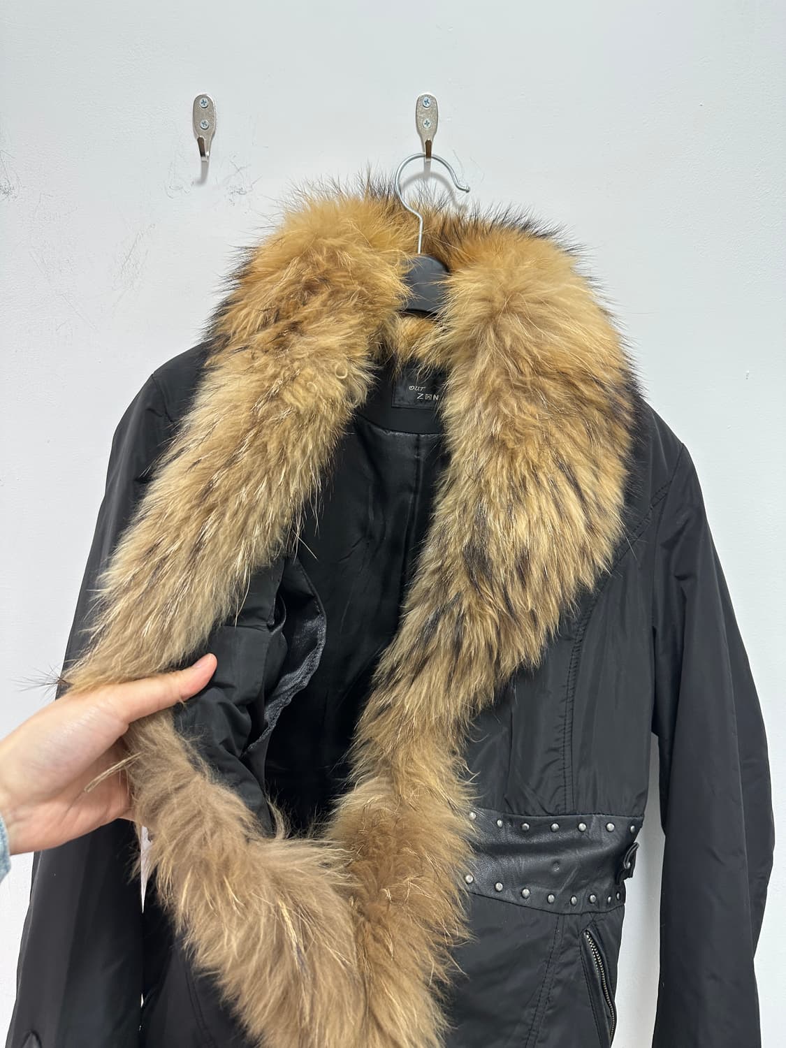 Raccoon fur sheepskin leather detail fur 상품이미지5