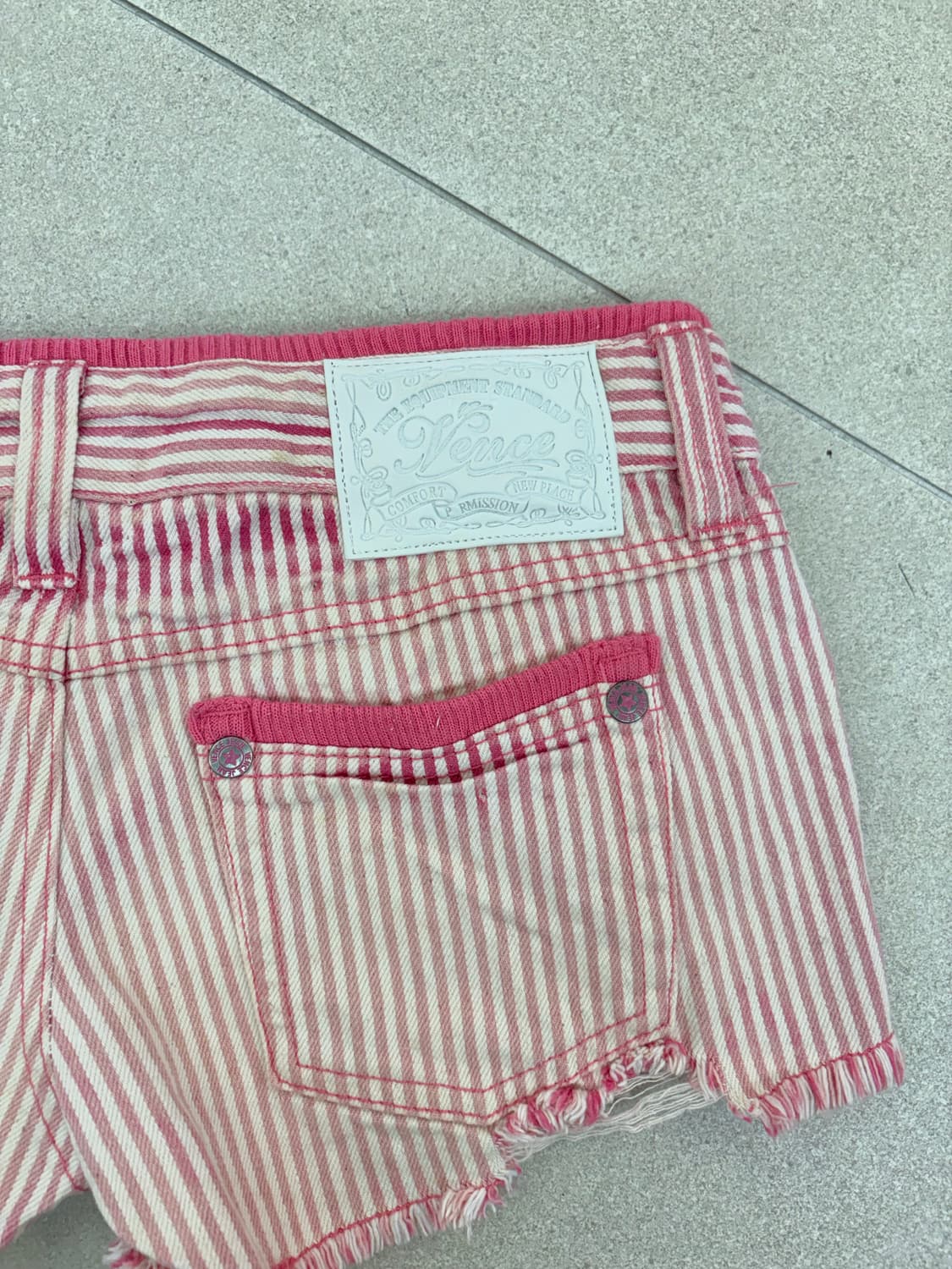 핑크 스트라이프 데미지 숏츠 상품이미지5
