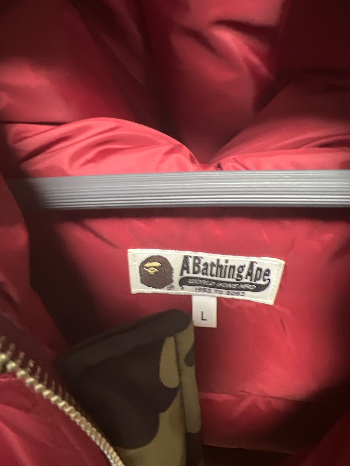 Bape 샤크 레드 padded 봄버 자켓 상품이미지5