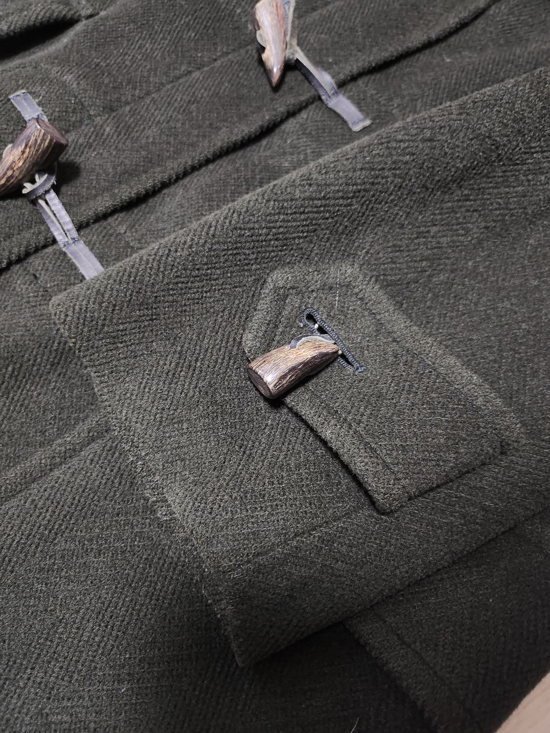 버버리 카키 코트 상품이미지4