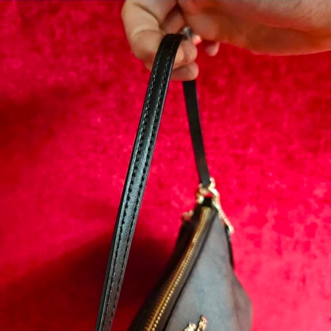 코치(Coach) 시그니쳐 탑핸들 숄더 크로스백 상품이미지6