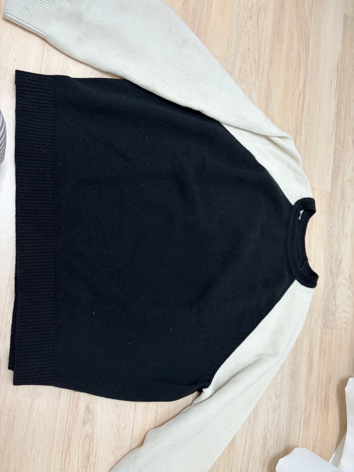 문달 MOONDAL 나그랑 니트 블랙 유니섹스 상품이미지2