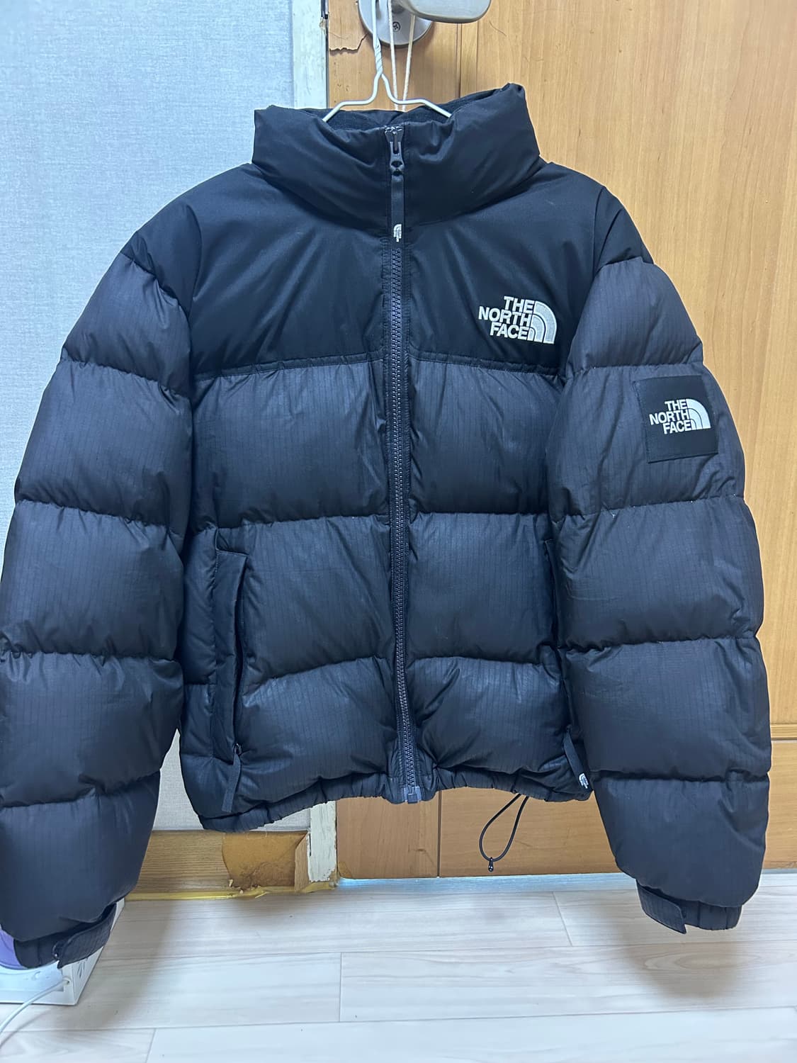 노스페이스 화이트 라벨 노벨티 눕시 다운 자켓 리얼 블랙 상품이미지1