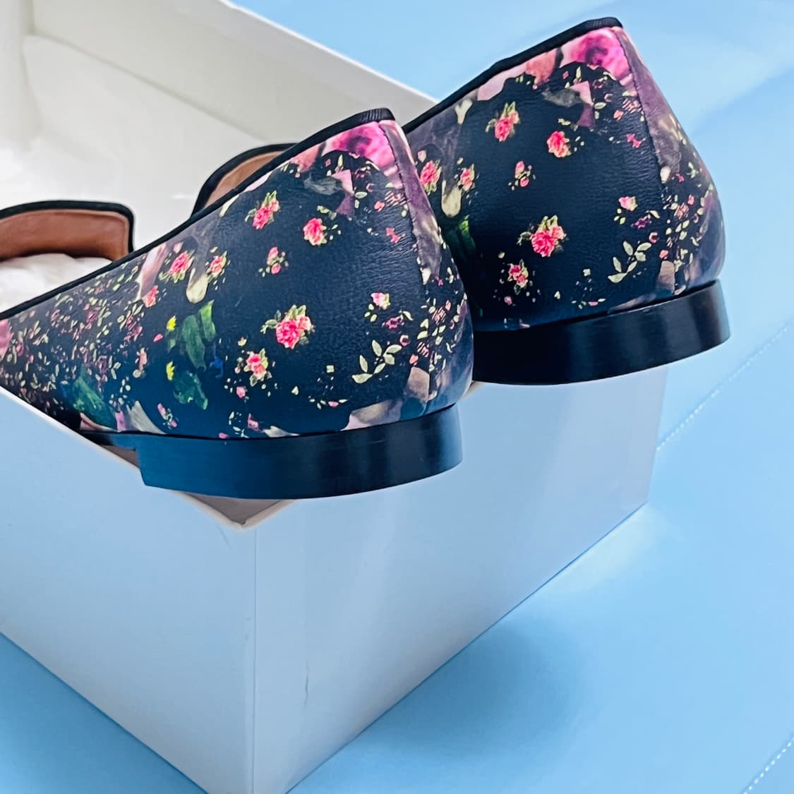 지방시 플라워 구두 상품이미지5