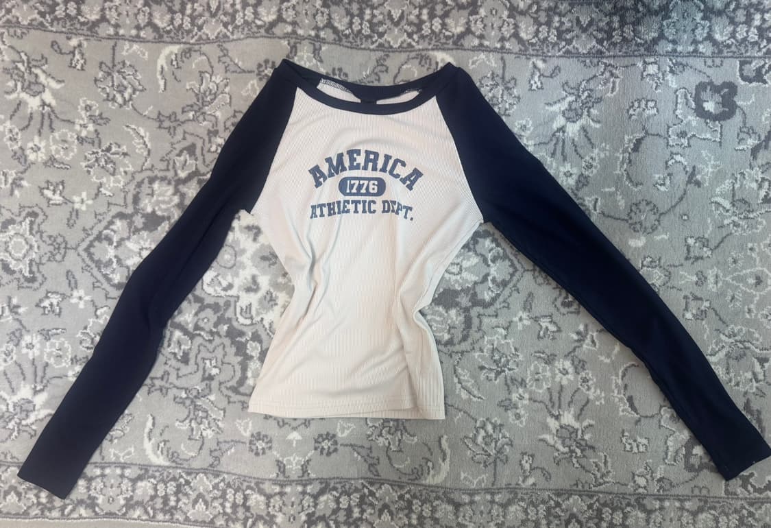 긴팔 티셔츠 상품이미지1