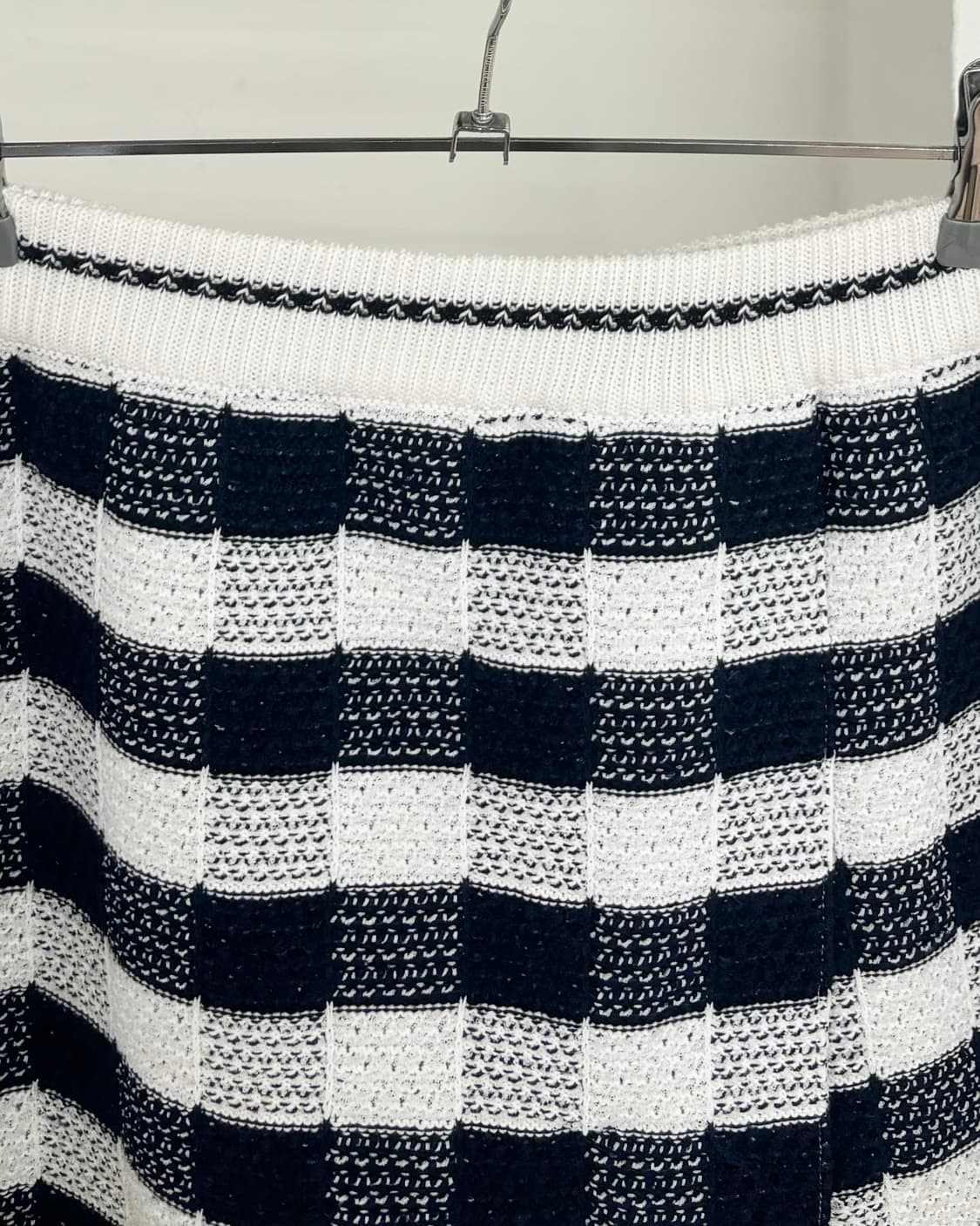 톰브라운 트위드 플리츠 스커트 상품이미지2