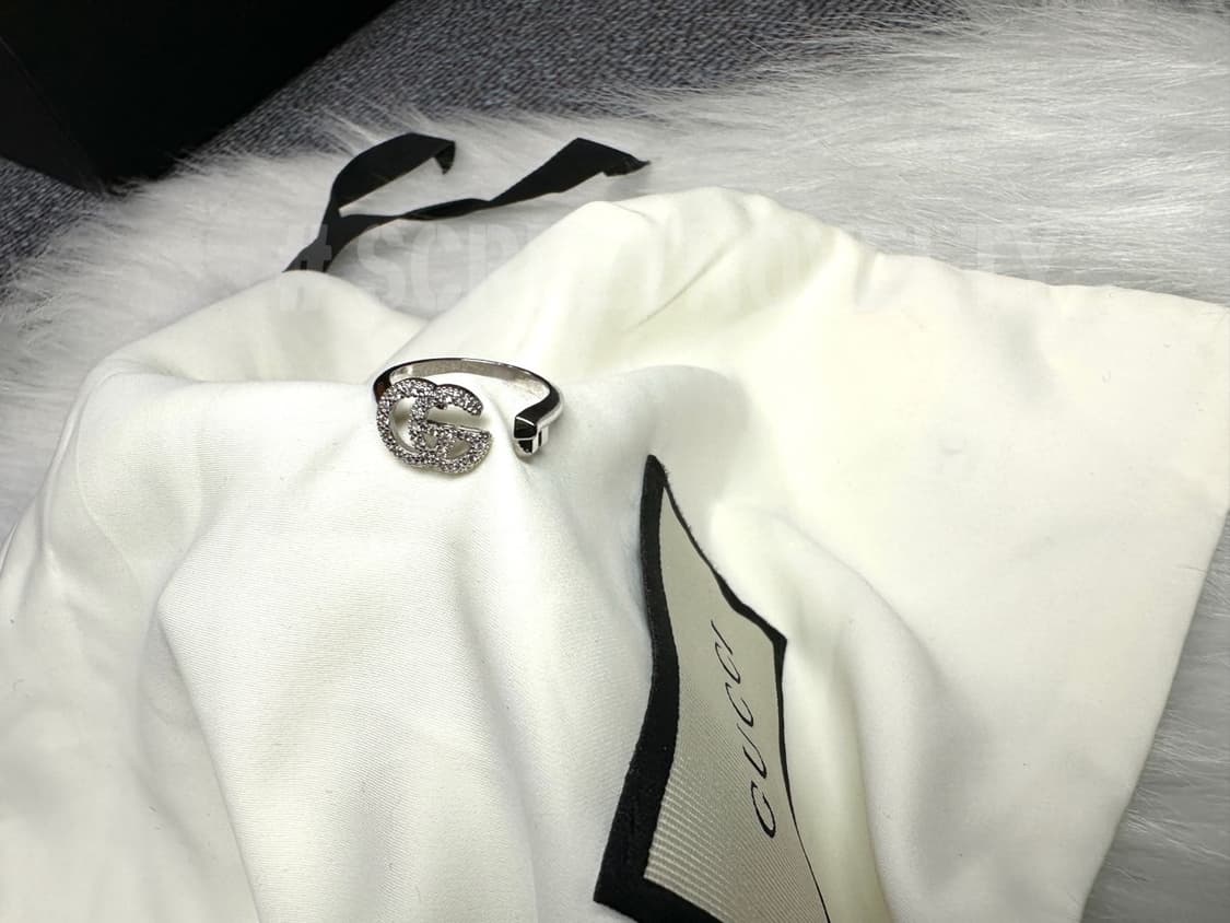 구찌 실버 큐빅 반지 스몰 상품이미지1