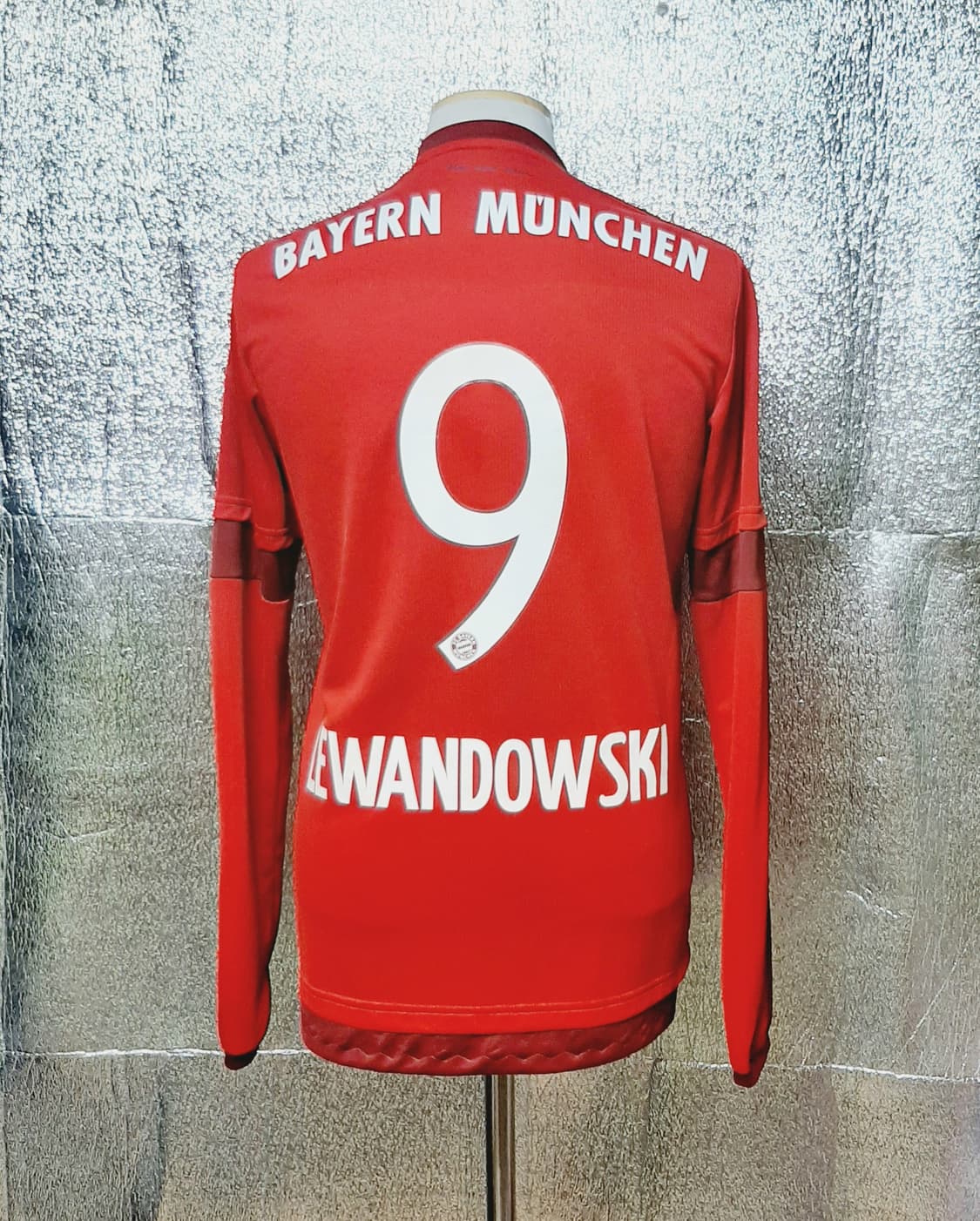 ♤필독♤ Feat 로베르토 레반도프스키 15/16 바이에른 뮌헨 홈 S 상품이미지3