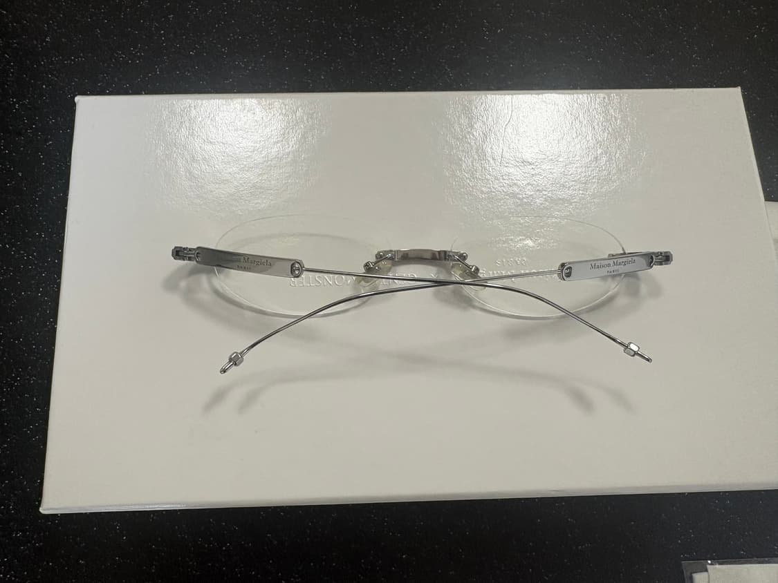 젠틀몬스터 마르지엘라 mm217 02 실버 상품이미지5