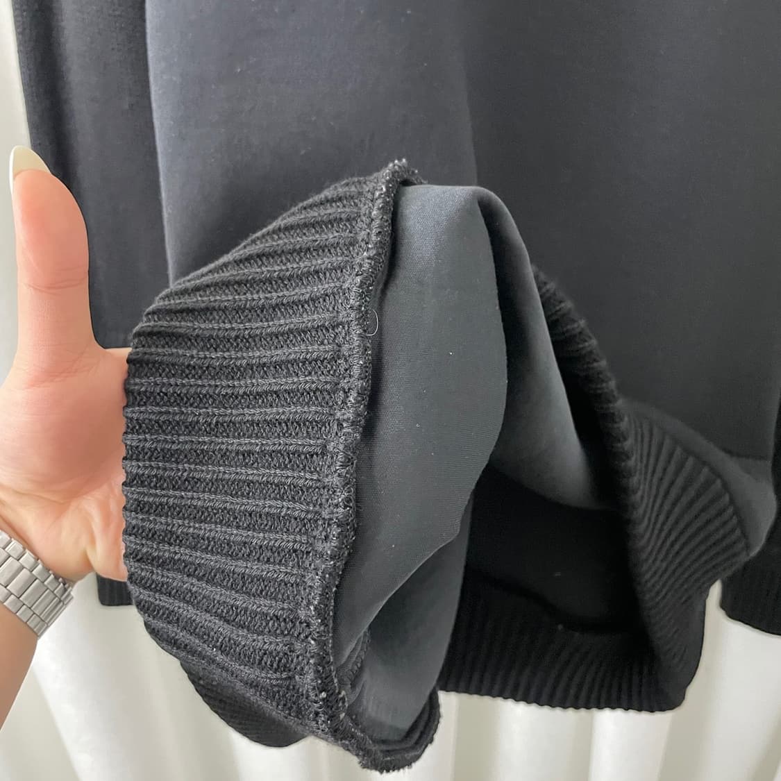 준지 블랙 니트 맨투맨  상품이미지5