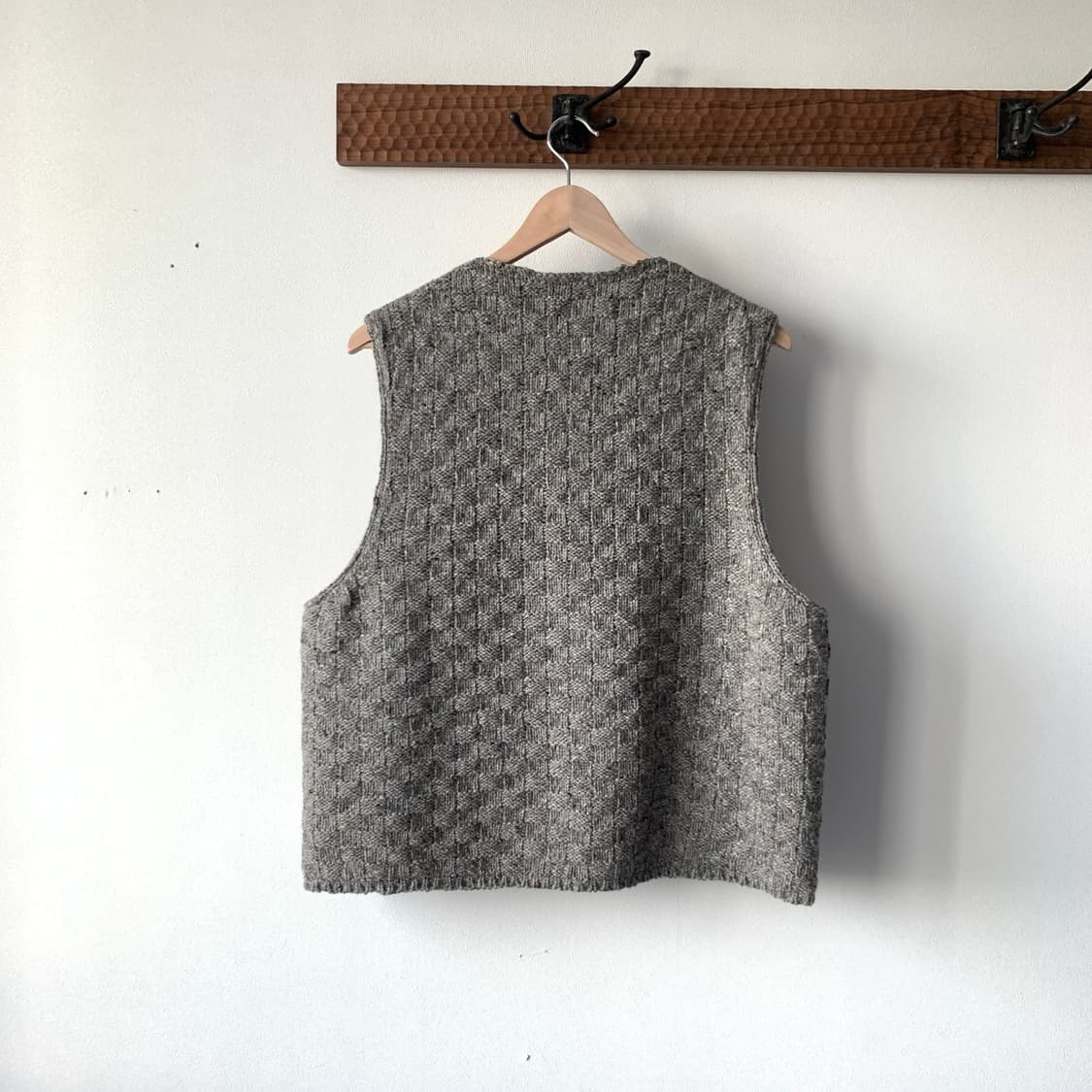 24fw KNIT VEST (REVERSIBLE) 상품이미지2