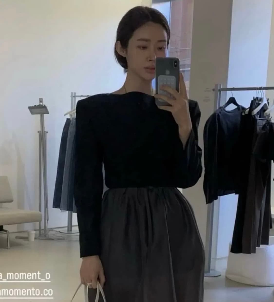 아모멘토 투웨이 보트넥 탑 (실착2회) 상품이미지2