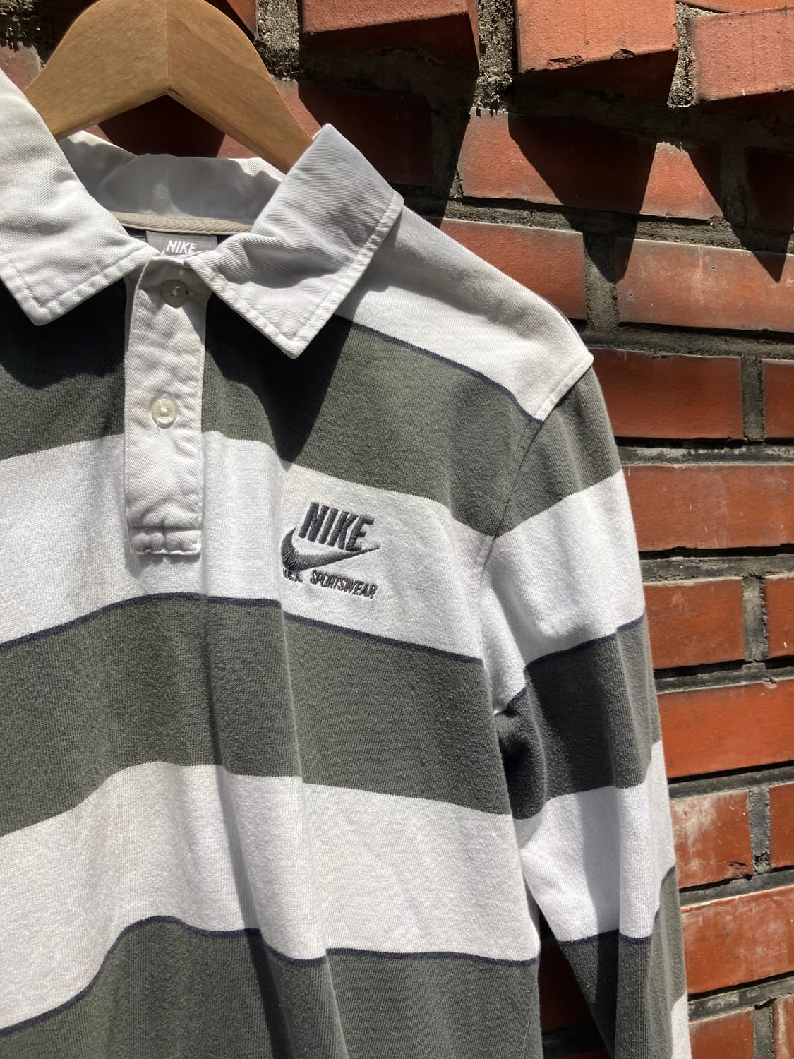 Nike 자수 로고 스트라이프 럭비 셔츠 XL 상품이미지6