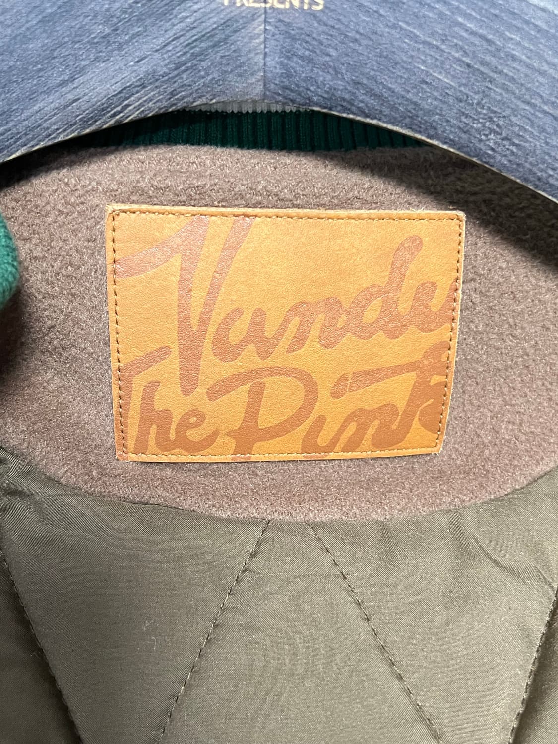 반디더핑크 테니스 바시티 L사이즈 상품이미지4