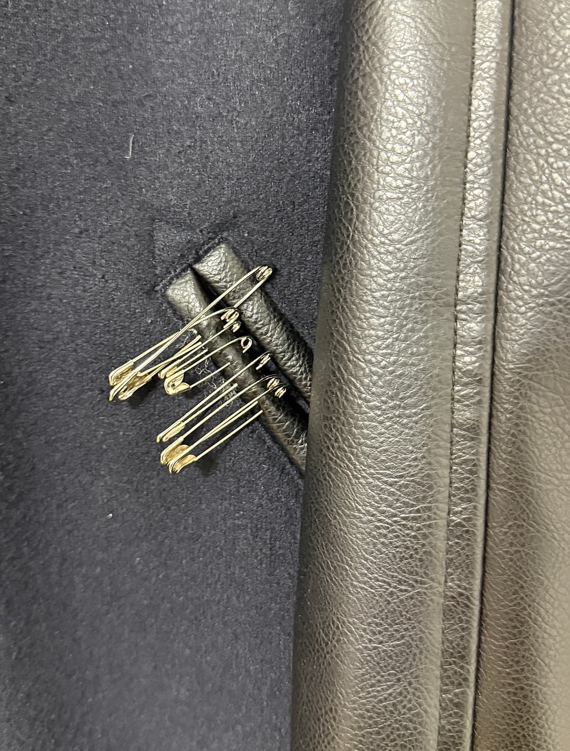 (L) 유니클로 비건레더 바시티 자켓 상품이미지2