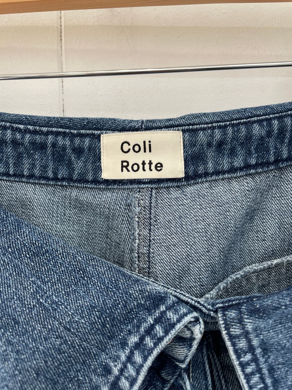 Coli Rotte 언발 랩 스트링 데님 숏팬츠  상품이미지7