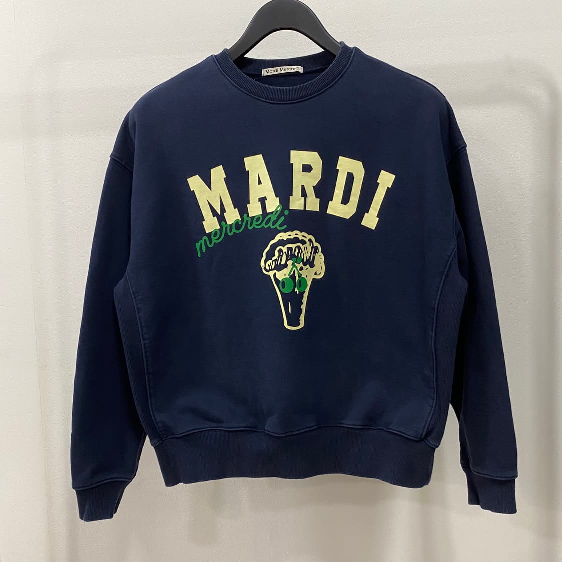 마르디메크르디 브로콜리 맨투맨 상품이미지1