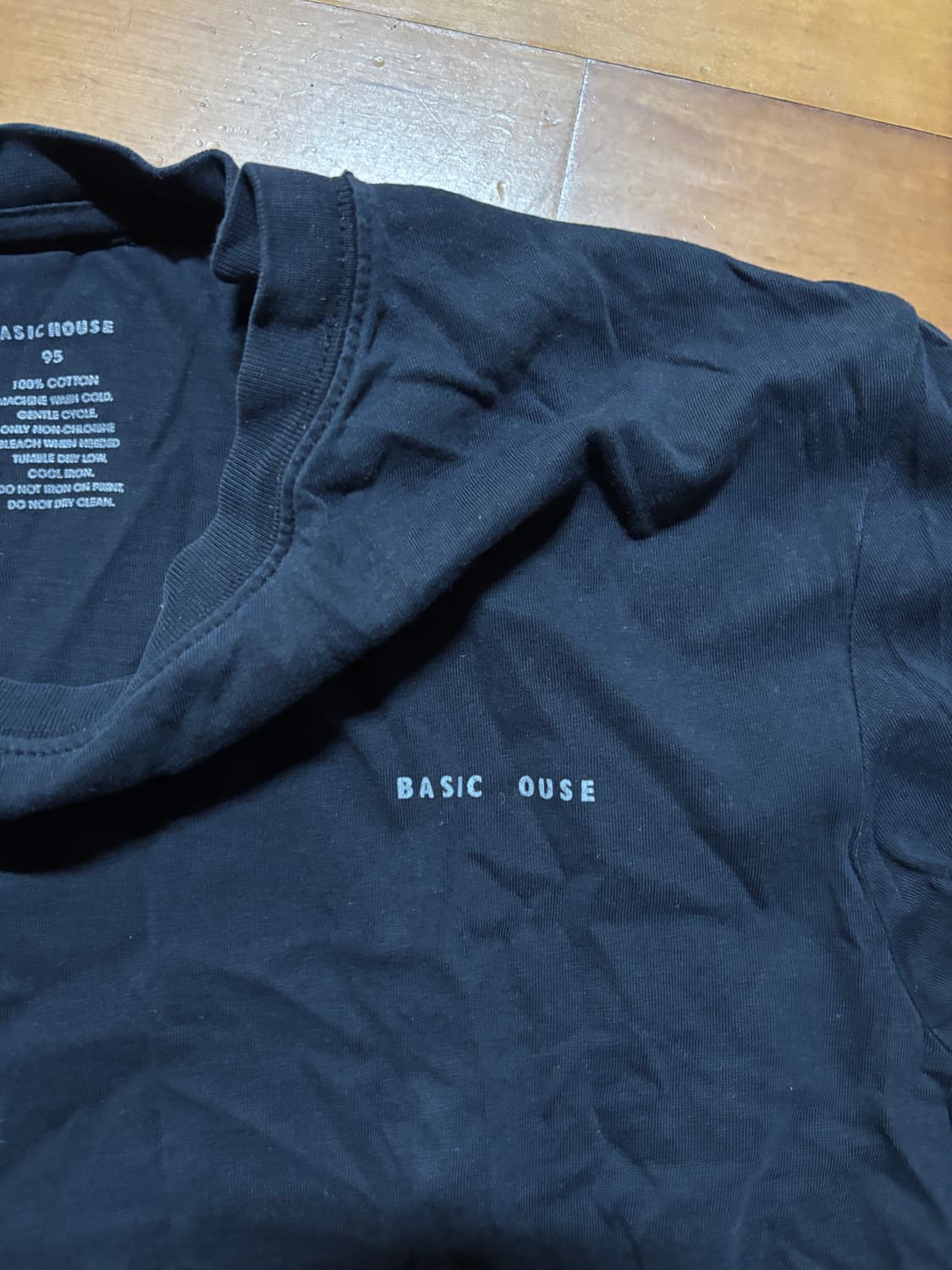 베이직 하우스 반팔 티 95 사이즈 상품이미지3