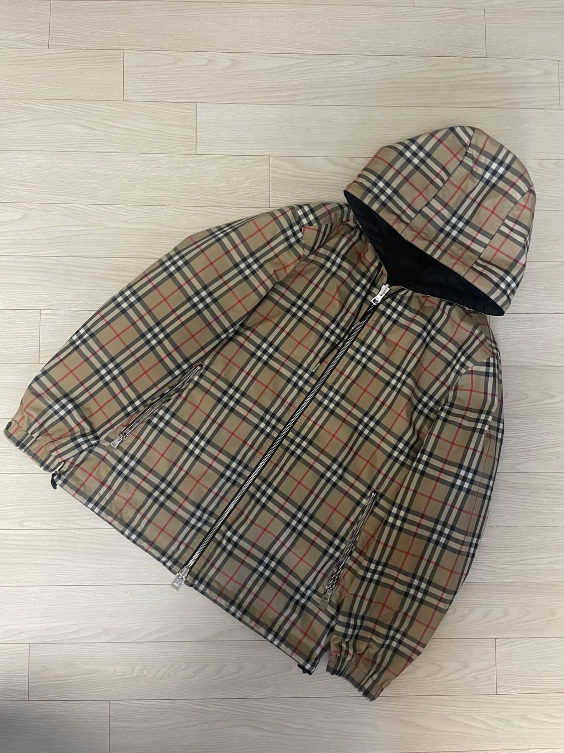 [ S ] 버버리 리버시블 체크 바람막이 자켓 새상품급 상품이미지1